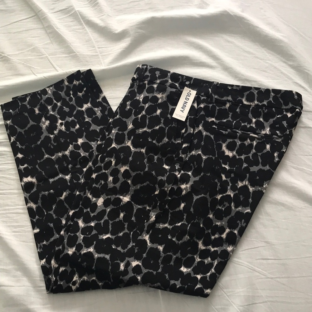 Old Navy ankle pants